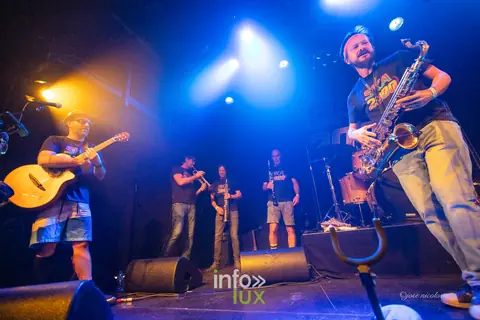 Complètement Ska à L’Entrepôt d’Arlon : Les Clefs du Bar et SKA 2000 en 17 photos